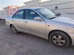 تۆیۆتا کامری